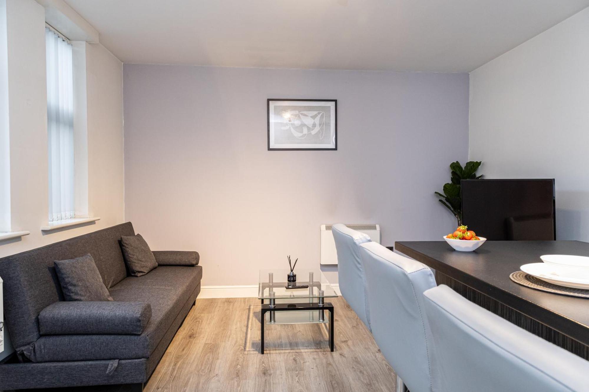 1 Bedroom Apartment In Chorlton Central Manchester Exterior foto